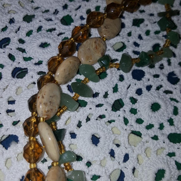 Cookie Lee multi strand jade, rose quartz necklace - Picture 2 of 4